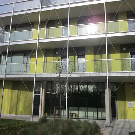 Uba Hostel-3